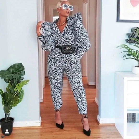 Zara Floral ruffle jumpsuit - Picture 6 of 15